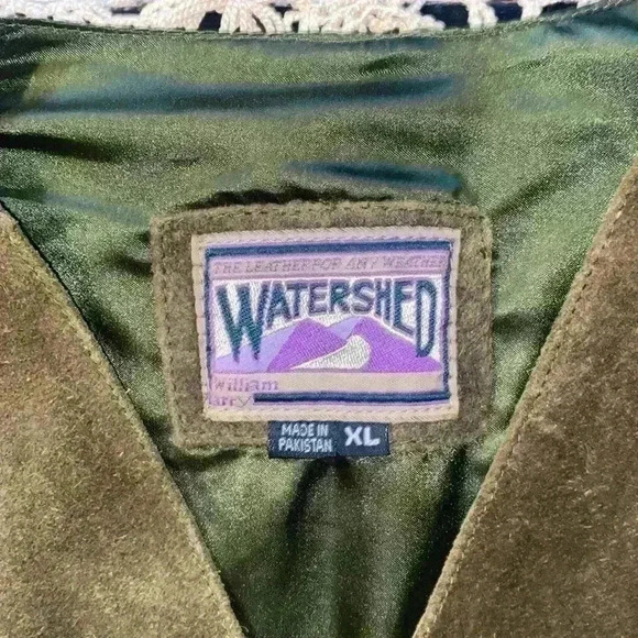 Vintage William Barry Watershed suede vest - Picture 2 of 6